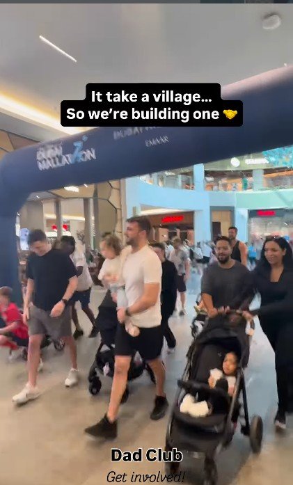 Family Mallathon event moment